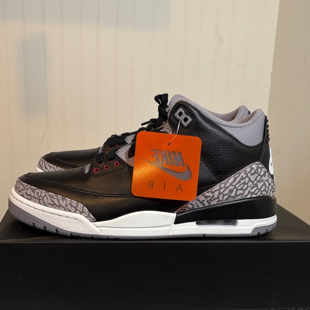 Jordan 3 Retro Black Cement NIB! DEADSTOCK!! DN3707-010 - Picture 3 of 10